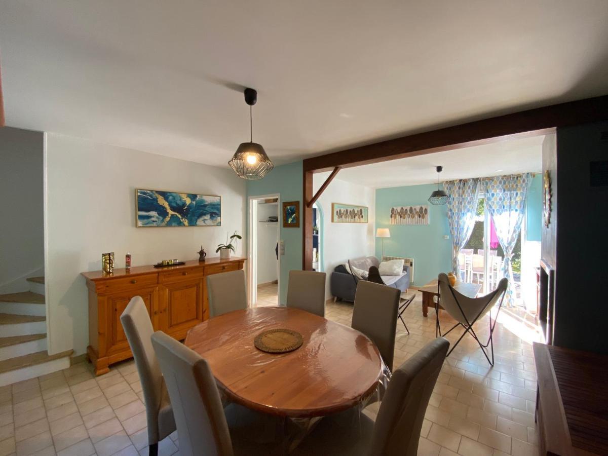 Maison Avec Piscine Et Sauna A Vire Exteriér fotografie